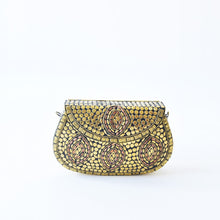 Carica l'immagine nel visualizzatore di Gallery, Clutch 3 metalli uovo