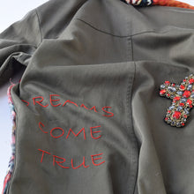 Carica l'immagine nel visualizzatore di Gallery, Giacca militare cucita pre loved Spring