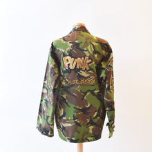Carica l'immagine nel visualizzatore di Gallery, Giacca pre loved punk