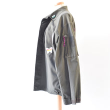 Carica l'immagine nel visualizzatore di Gallery, Giacca pre loved Winter ricamata a mano