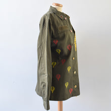 Carica l'immagine nel visualizzatore di Gallery, Giacca pre loved Winter bottoni