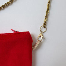 Carica l'immagine nel visualizzatore di Gallery, Crossbody in velluto