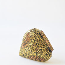 Carica l'immagine nel visualizzatore di Gallery, Clutch Cuore metallo e madreperla