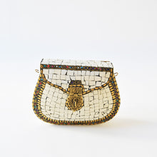 Carica l'immagine nel visualizzatore di Gallery, Clutch Mosaico bianco