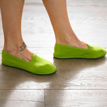 Carica l'immagine nel visualizzatore di Gallery, Scarpe Friulane Verde Acido