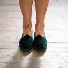 Carica l'immagine nel visualizzatore di Gallery, Scarpe Friulane Verde Bottiglia