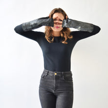 Carica l'immagine nel visualizzatore di Gallery, Manicotti in pelle Shining