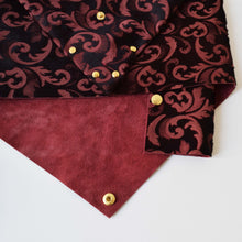 Carica l'immagine nel visualizzatore di Gallery, Pochette a busta Borgogna