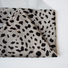 Carica l'immagine nel visualizzatore di Gallery, Pochette a busta Ghepardo