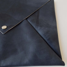 Carica l'immagine nel visualizzatore di Gallery, POCHETTE BUSTA GRIGIO