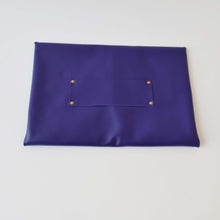 Carica l'immagine nel visualizzatore di Gallery, POCHETTE VIOLA