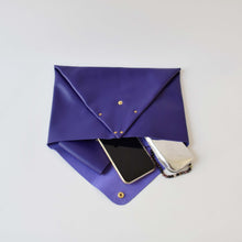 Carica l'immagine nel visualizzatore di Gallery, POCHETTE VIOLA