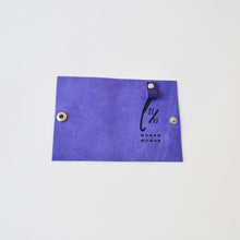 Carica l'immagine nel visualizzatore di Gallery, PORTACHIAVI PELLE VIOLA