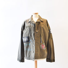 Load image into Gallery viewer, Military second hand jacket 
