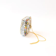 Carica l&#39;immagine nel visualizzatore di Gallery, Clutch madreperla multicolor
