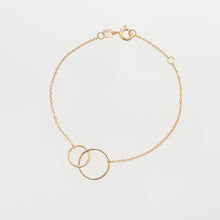 Carica l&#39;immagine nel visualizzatore di Gallery, bracciale dorato catenella unione
