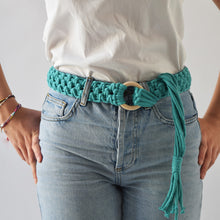 Load image into Gallery viewer, Macramè belt turquoise
