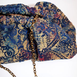 FRIDA clutch in velluto con chiusura a scomparsa