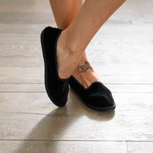 Load image into Gallery viewer, Black Friulane shoes
