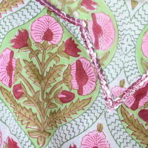 Hand-printed Indian cotton caftan in white and burgundy