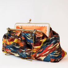 Carica l&#39;immagine nel visualizzatore di Gallery, PALOMA borsa clutch con chiusura a scatto
